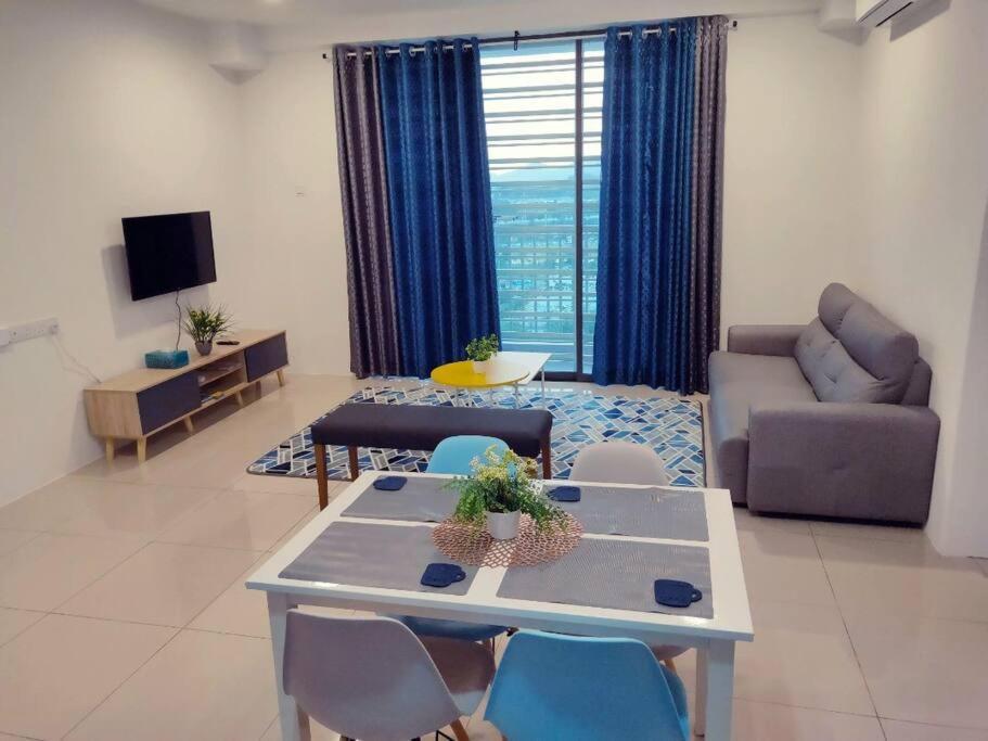 Luxurious Homestay 3Br With Pool Meru Ipoh 8 Pax Kültér fotó